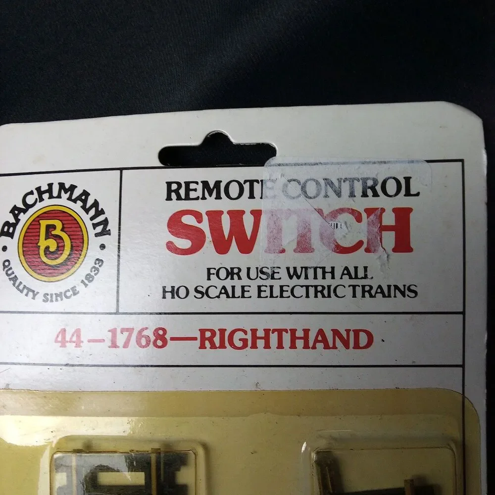 Bachmann HO Scale Remote Control Switch Right Hand, Left Hand  Lot of 2